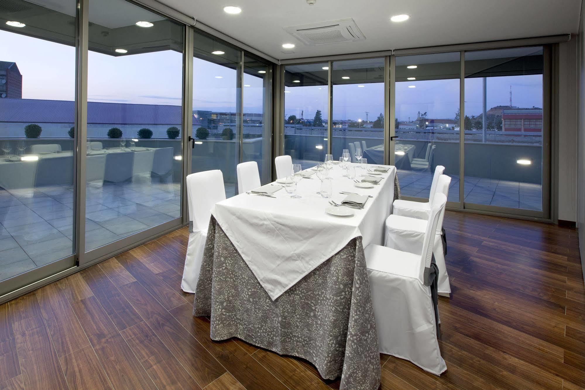 Hotel Masmonzon Ngoại thất bức ảnh